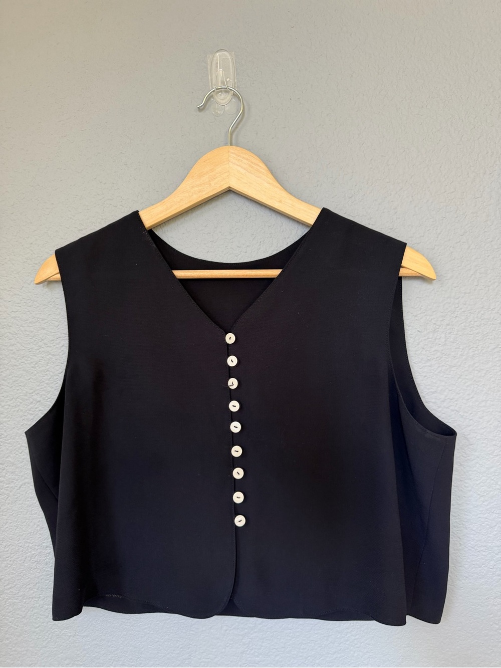 Classic Black Sleeveless Button-Down V-Neck Top